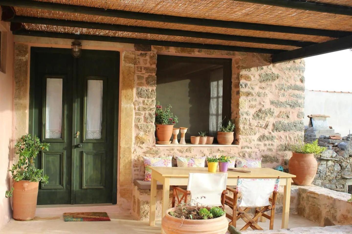 Orgon Farm Traditional Houses Apostoli Eksteriør bilde