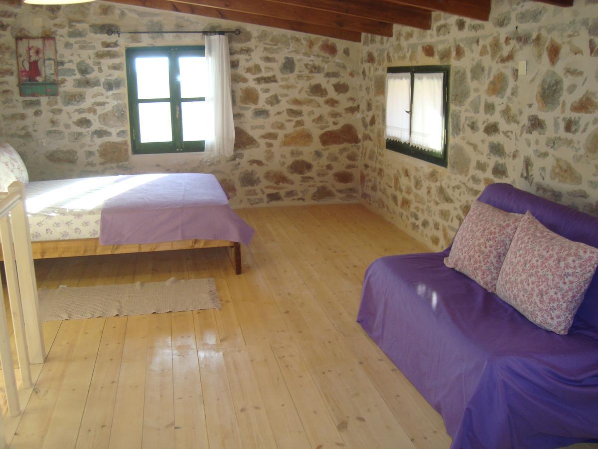 Orgon Farm Traditional Houses Apostoli Eksteriør bilde